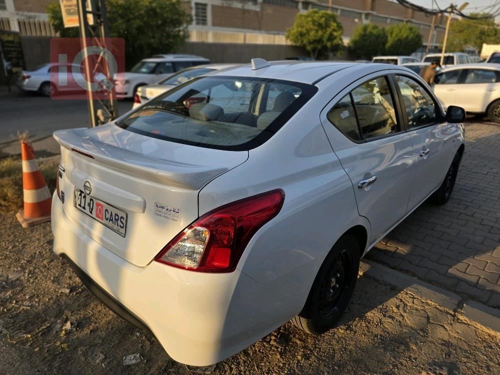 نيسان صني